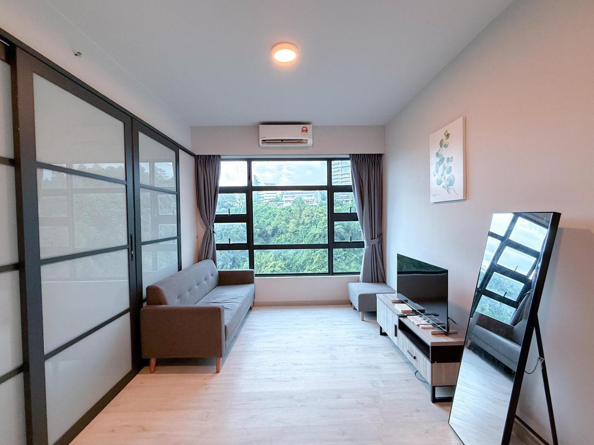 Vv Homestay Jesselton Quay Surla Sabah Mall Kk 亚庇贵赴行馆 Kota Kinabalu Exterior photo