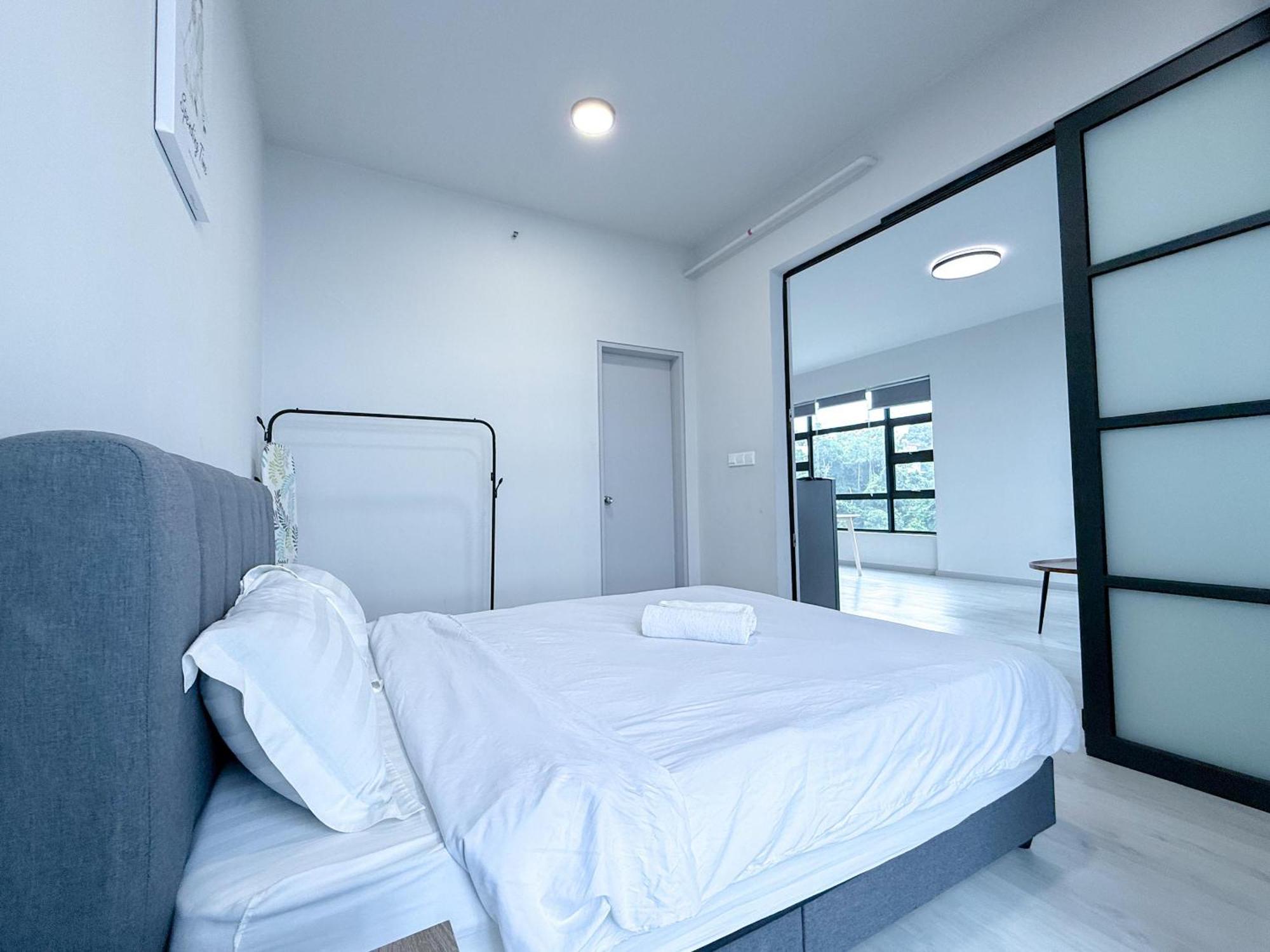 Vv Homestay Jesselton Quay Surla Sabah Mall Kk 亚庇贵赴行馆 Kota Kinabalu Exterior photo