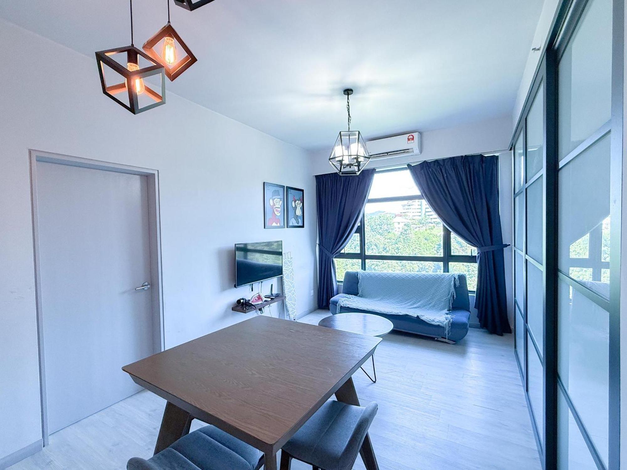 Vv Homestay Jesselton Quay Surla Sabah Mall Kk 亚庇贵赴行馆 Kota Kinabalu Exterior photo
