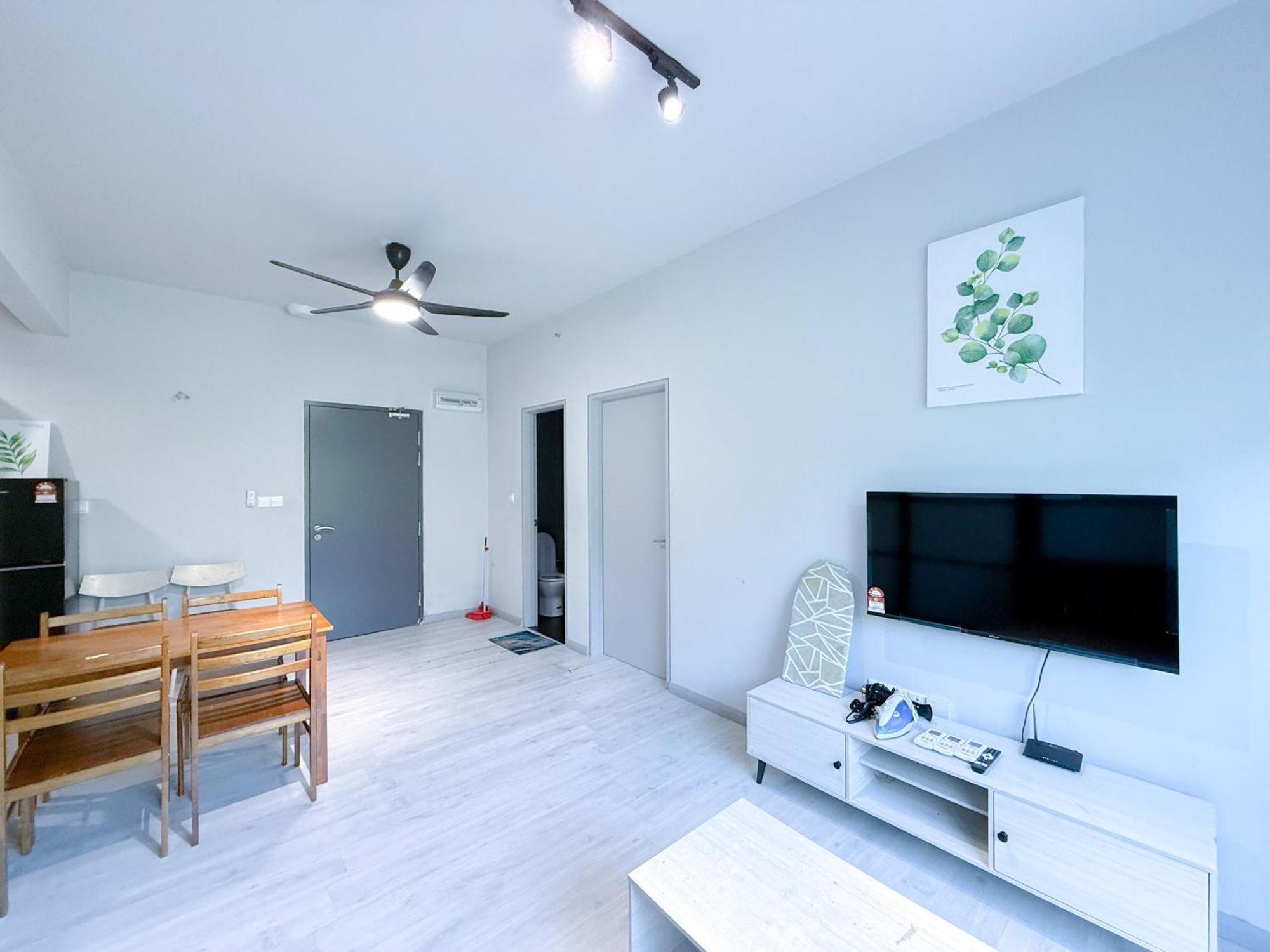 Vv Homestay Jesselton Quay Surla Sabah Mall Kk 亚庇贵赴行馆 Kota Kinabalu Exterior photo